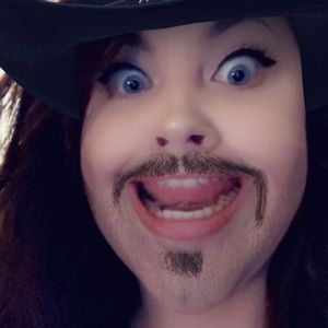 Meet your Posher, Hailey